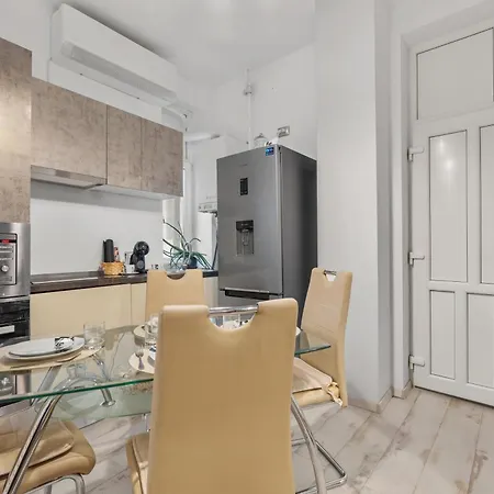 Urban Elegance Unirii & Parliament * Bükreş