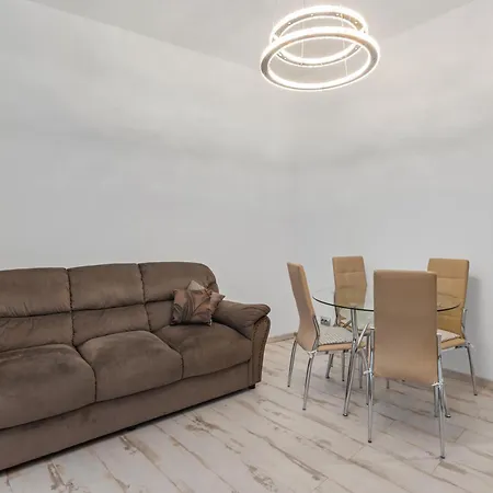 Urban Elegance Unirii & Parliament Appartement