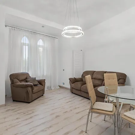 Urban Elegance Unirii & Parliament Apartmán Bukurešť