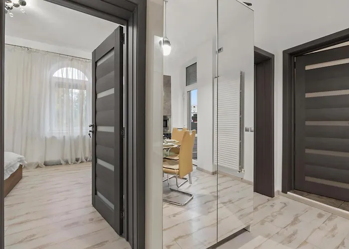 Urban Elegance Unirii & Parliament